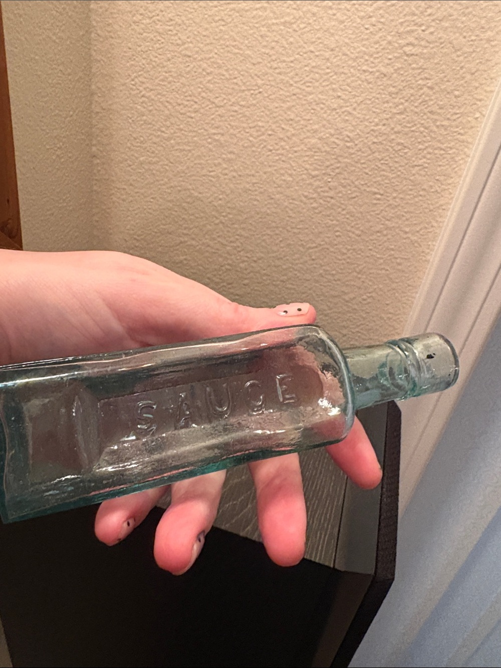 Vintage Aqua Granny’s Delicious Sauce Bottle from the UK. Great condition - Picture 7 of 10